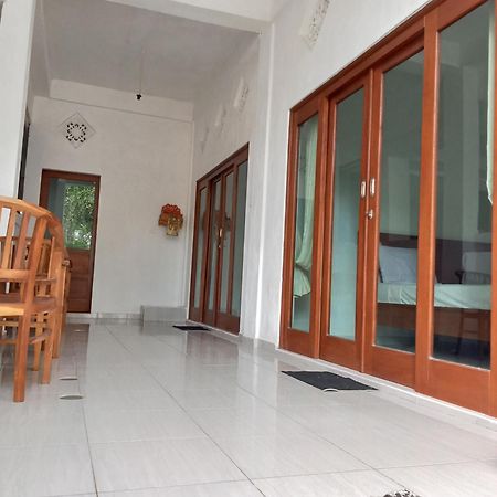 Komang Homestay アメッド エクステリア 写真