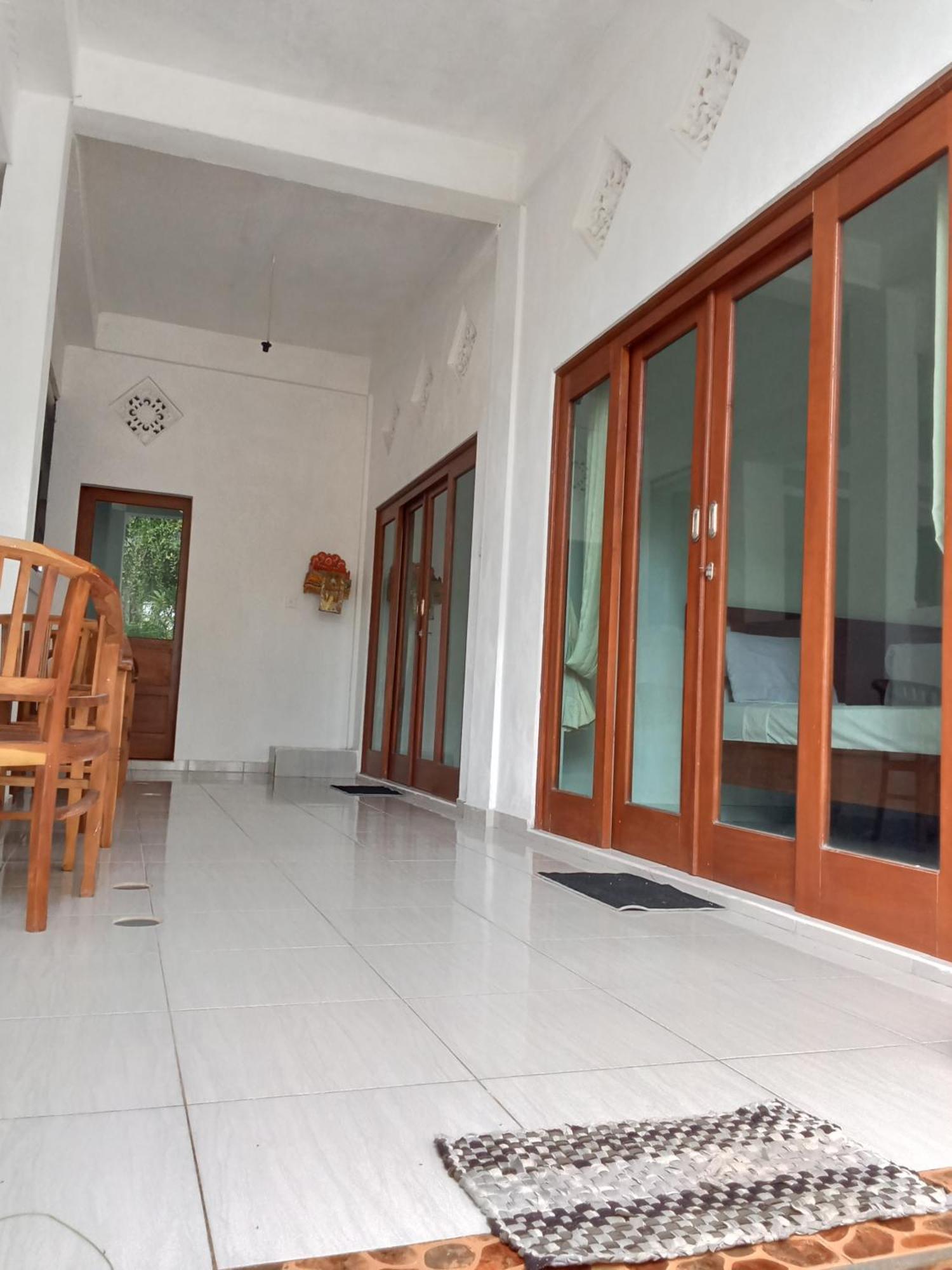 Komang Homestay アメッド エクステリア 写真