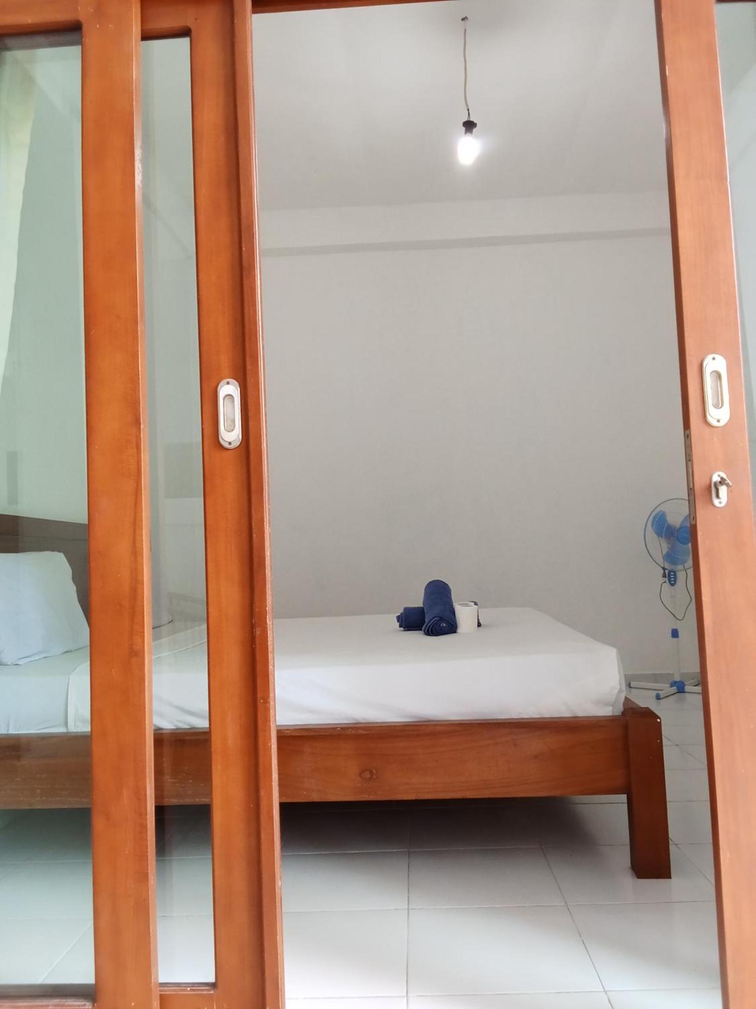 Komang Homestay アメッド エクステリア 写真