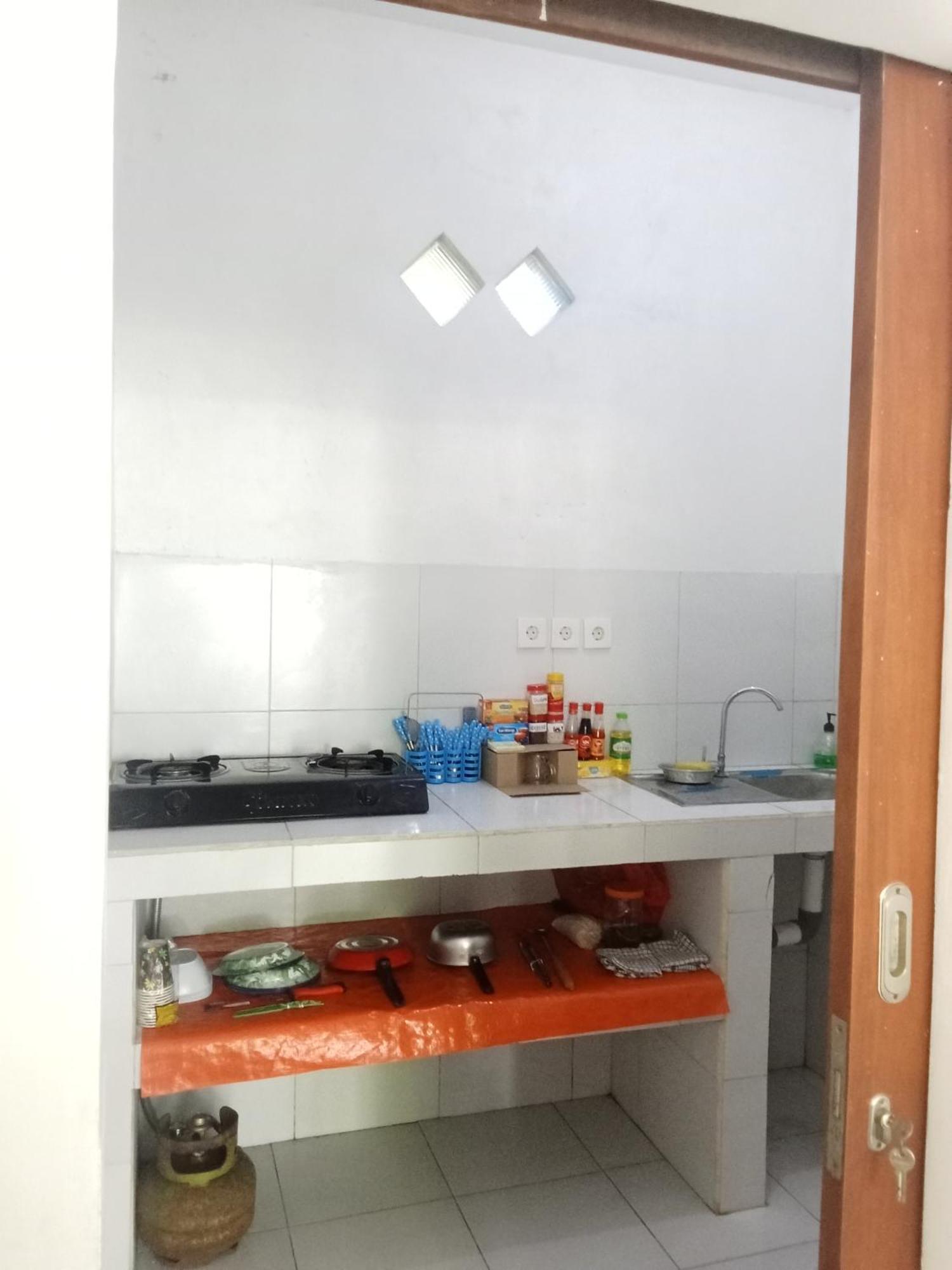 Komang Homestay アメッド 部屋 写真